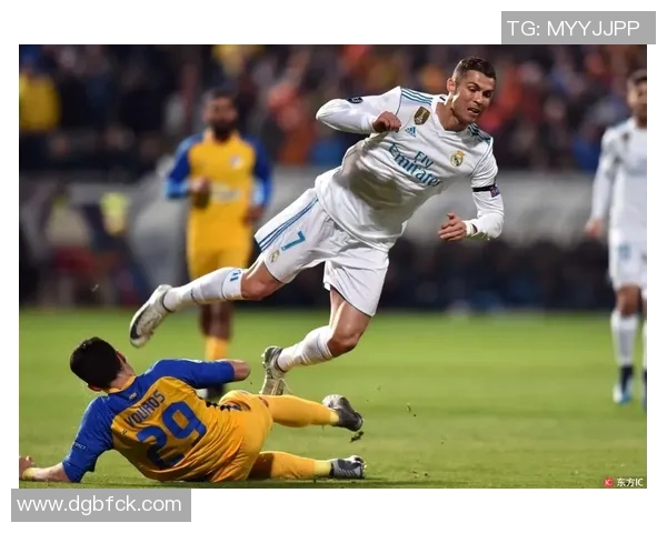 欧冠赛场上的希腊人竞技：黑马之路的奇迹演出