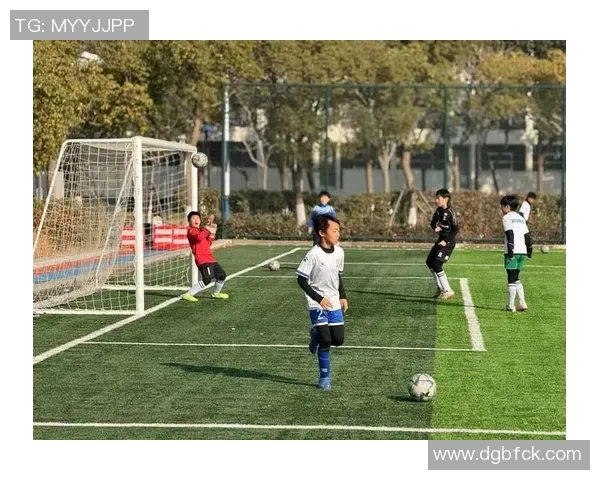 科学足球心理素质训练方法探讨提升运动员竞技表现的有效策略