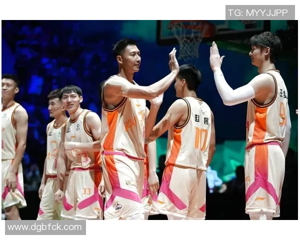 CBA精彩对决北京队迎战深圳队期待一场激烈的篮球盛宴